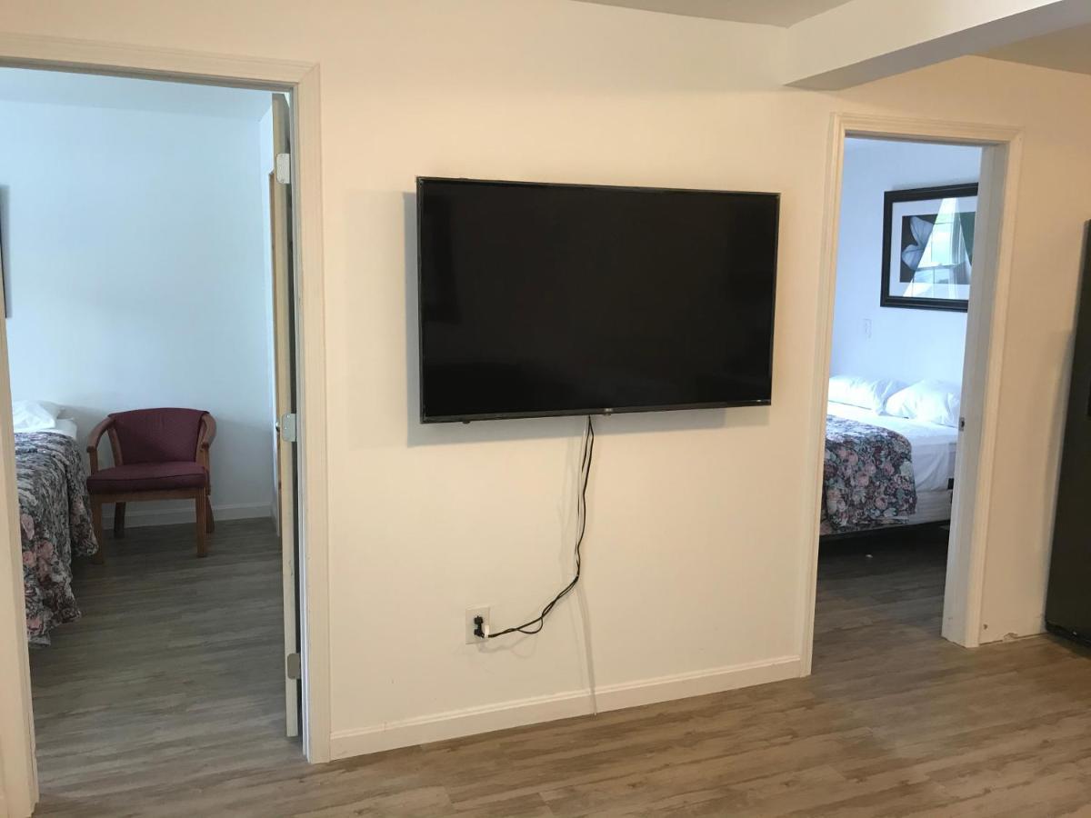 Windsor Motel Lake George Bagian luar foto