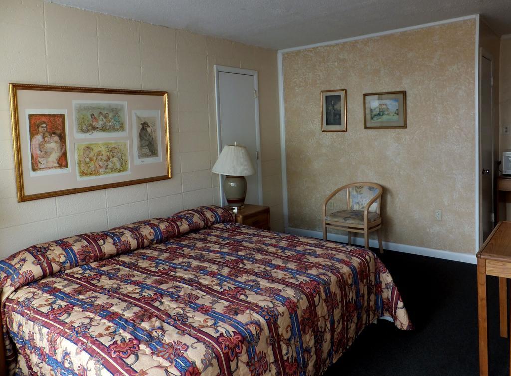 Windsor Motel Lake George Ruang foto